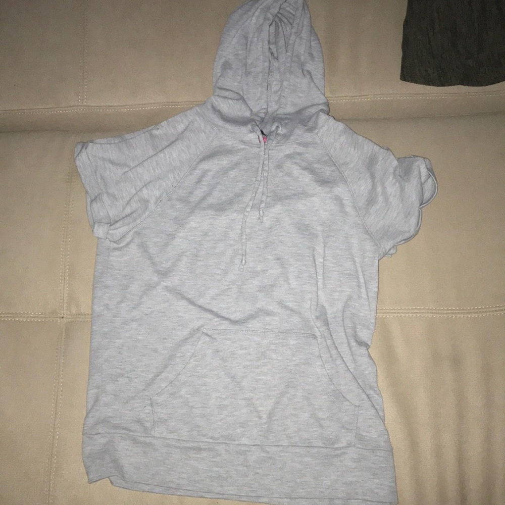 hoodie tee